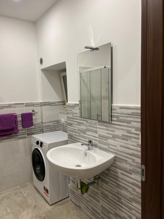 Novios 019 Holiday Home คาตาเนีย ภายนอก รูปภาพ